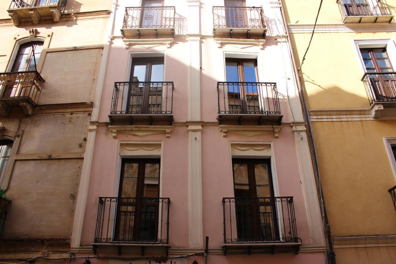 Via Cavour 19, Camere Del Conte Iglesias Exterior photo