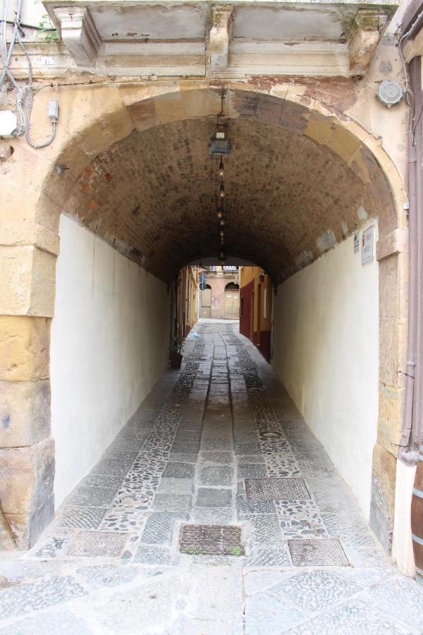 Via Cavour 19, Camere Del Conte Iglesias Exterior photo